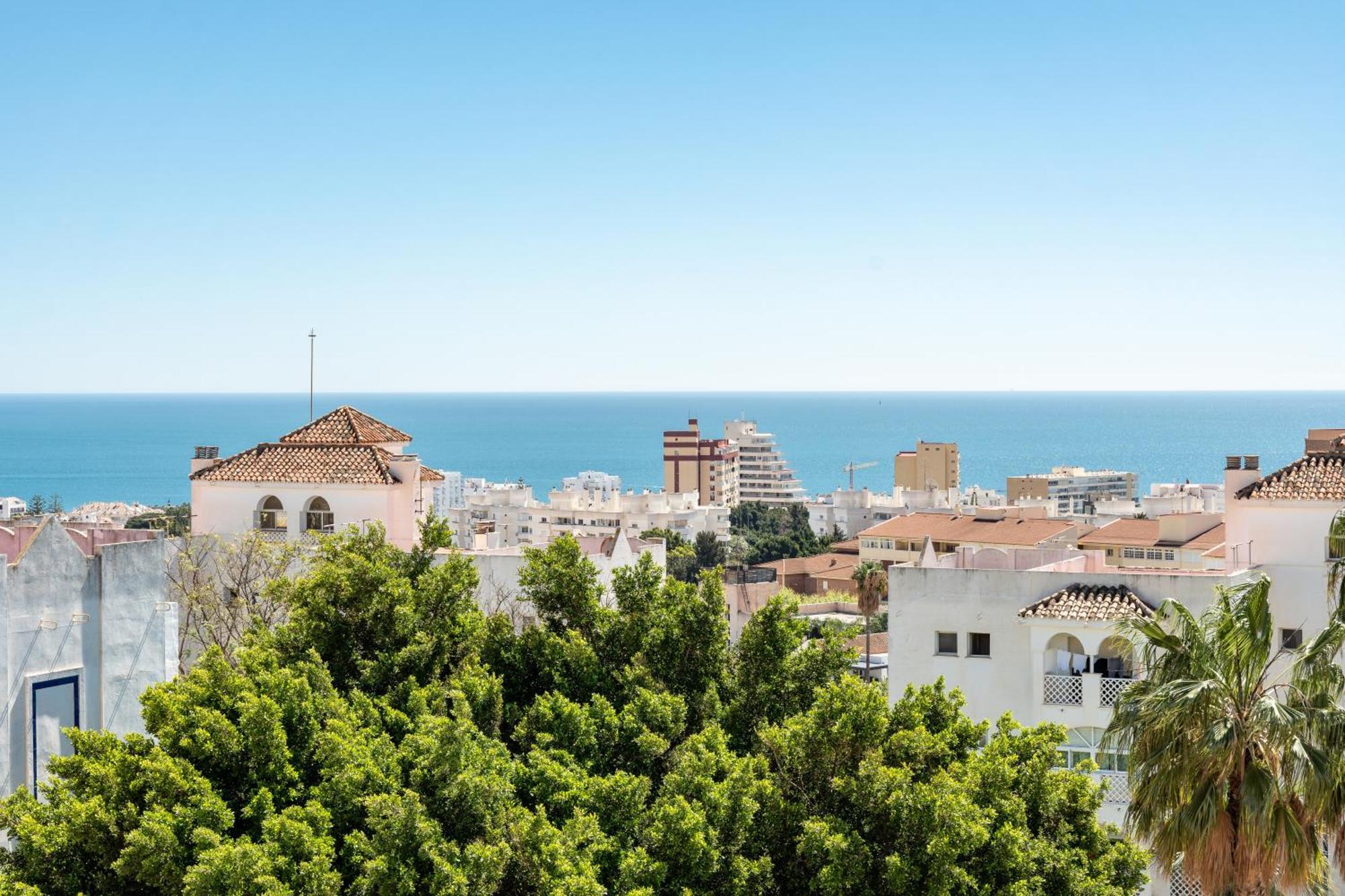 Bhost - Los Carmenes Benalmádena Dış mekan fotoğraf