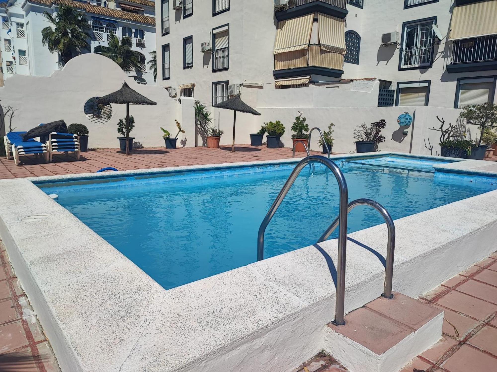 Bhost - Los Carmenes Benalmádena Dış mekan fotoğraf